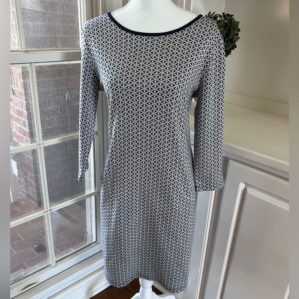 Anthropologie TYLER BOE Classic Dress Preppy Boutique Navy Blue Geometric Medium